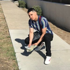 Meet your Posher, Rolando